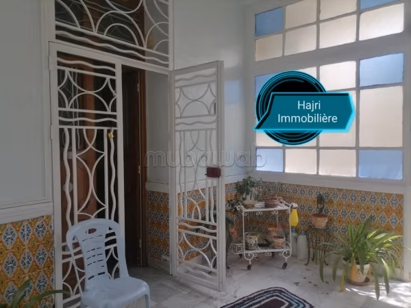 Une villa de standing R1 au centre ville tunis