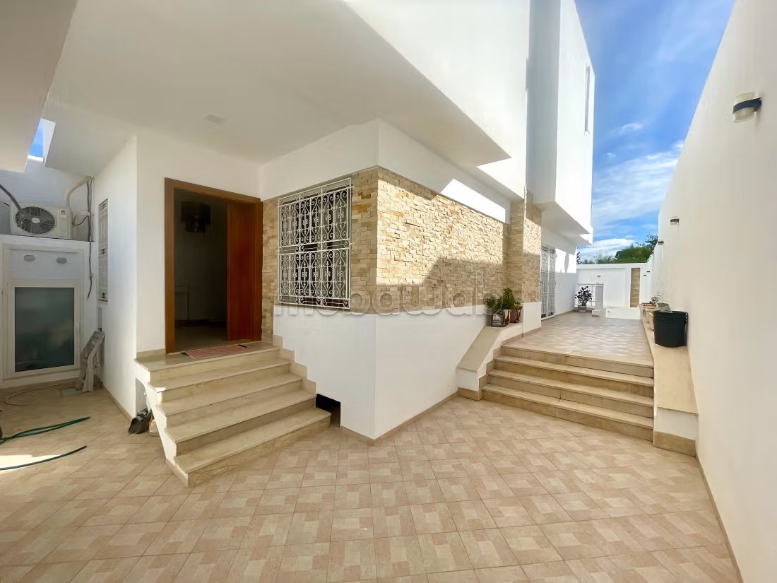 Villa S3 avec piscine, Gammarth village