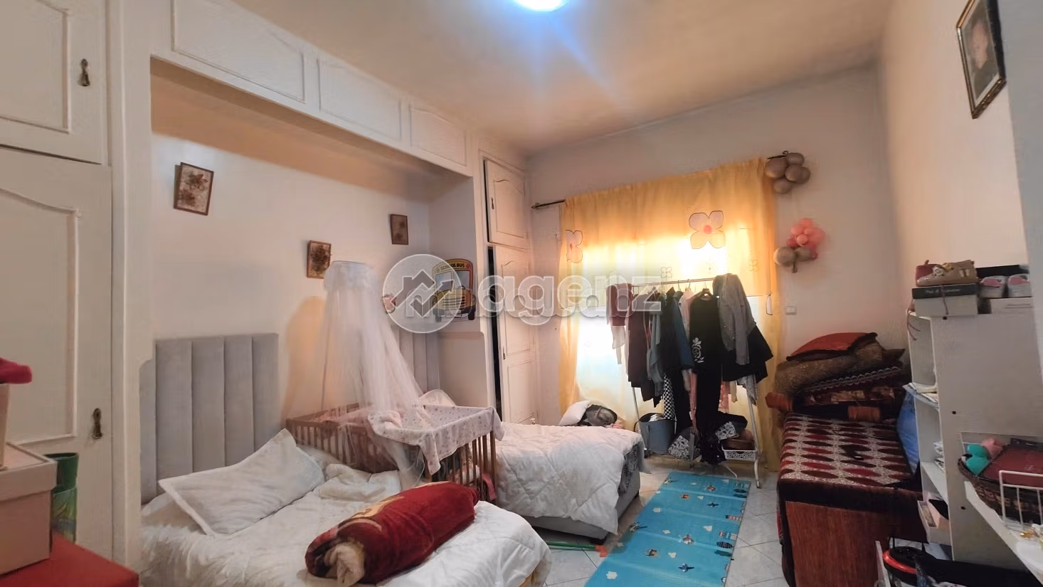 Bonito piso en venta en Alsace Lorraine. 2 bonitas habitaciones. Sin ascensor