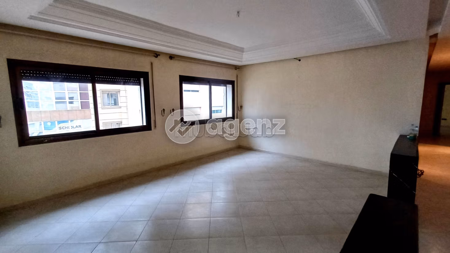 Kopen: appartementen in Hamria. 3 Kamers. Lift en parkeerplaats