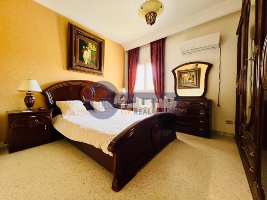 A vendre un Duplex s3 a la marsa avec terrasse