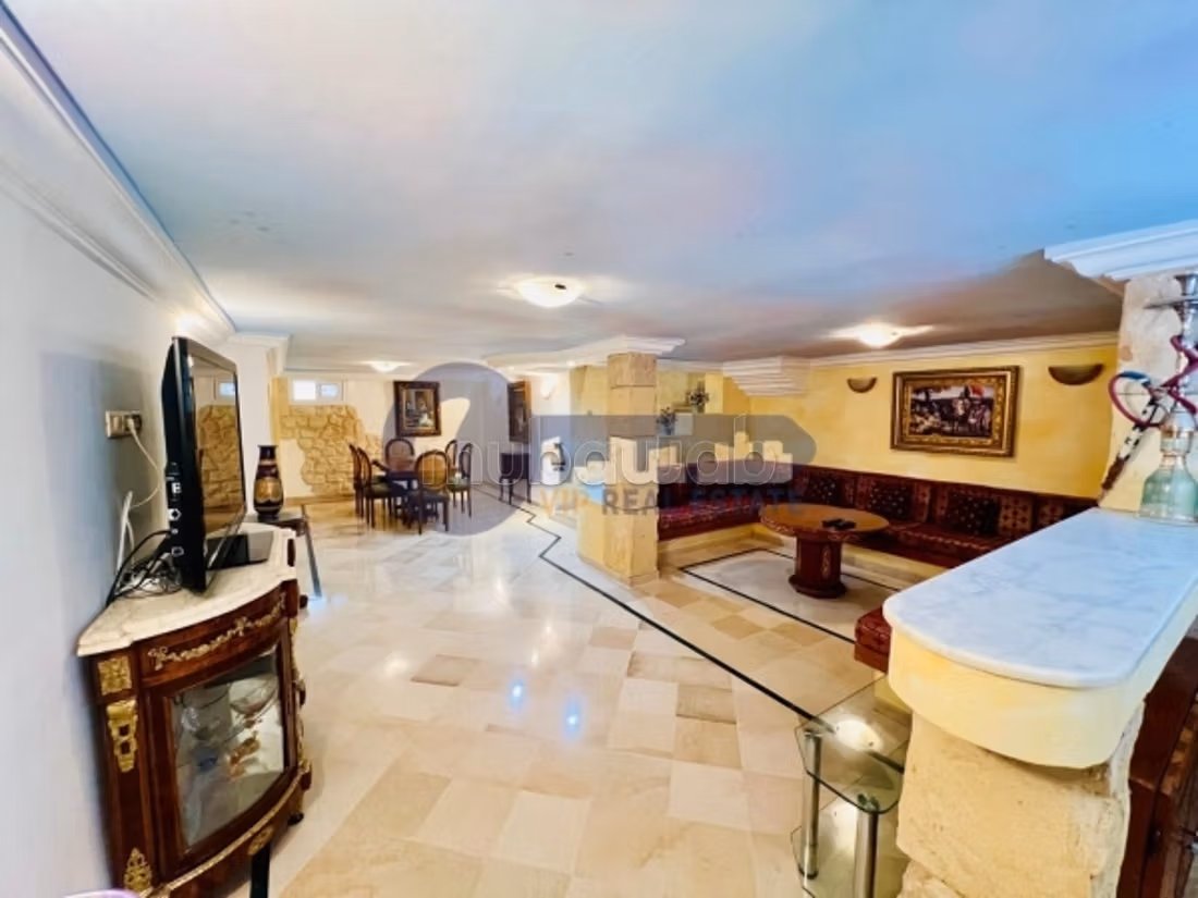 A vendre un Duplex s3 a la marsa avec terrasse