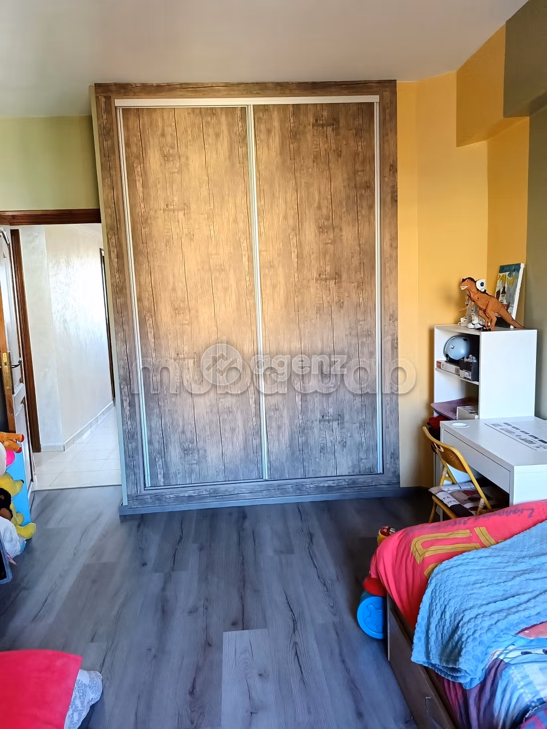 Vendita appartamento a Ain Borja. 2 camere da letto. Ammobiliato