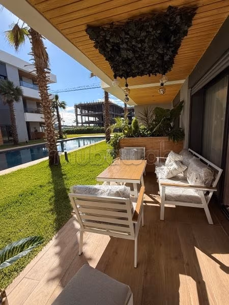 Sell apartment. 2 large living areas. Fully furnished