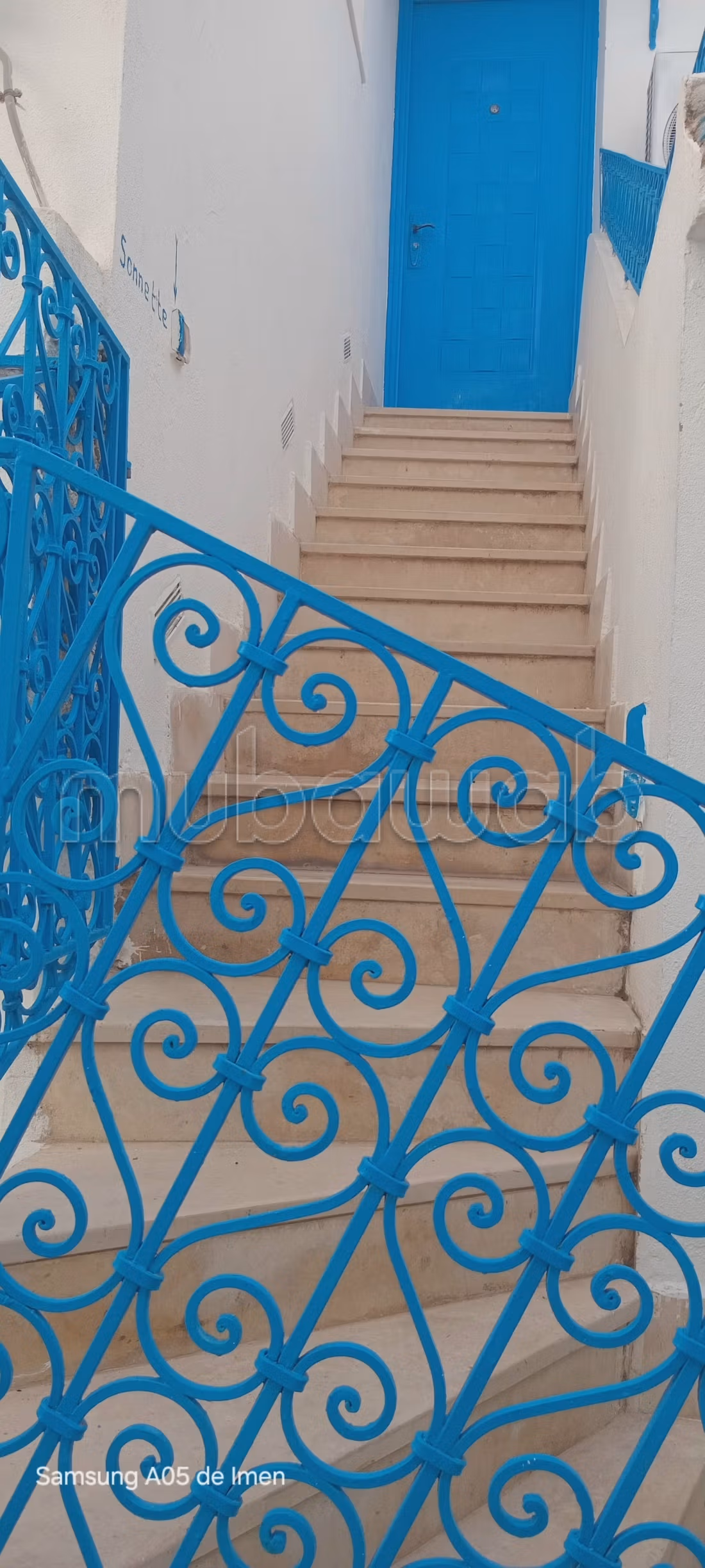Triplex à sidi bou said à vendre