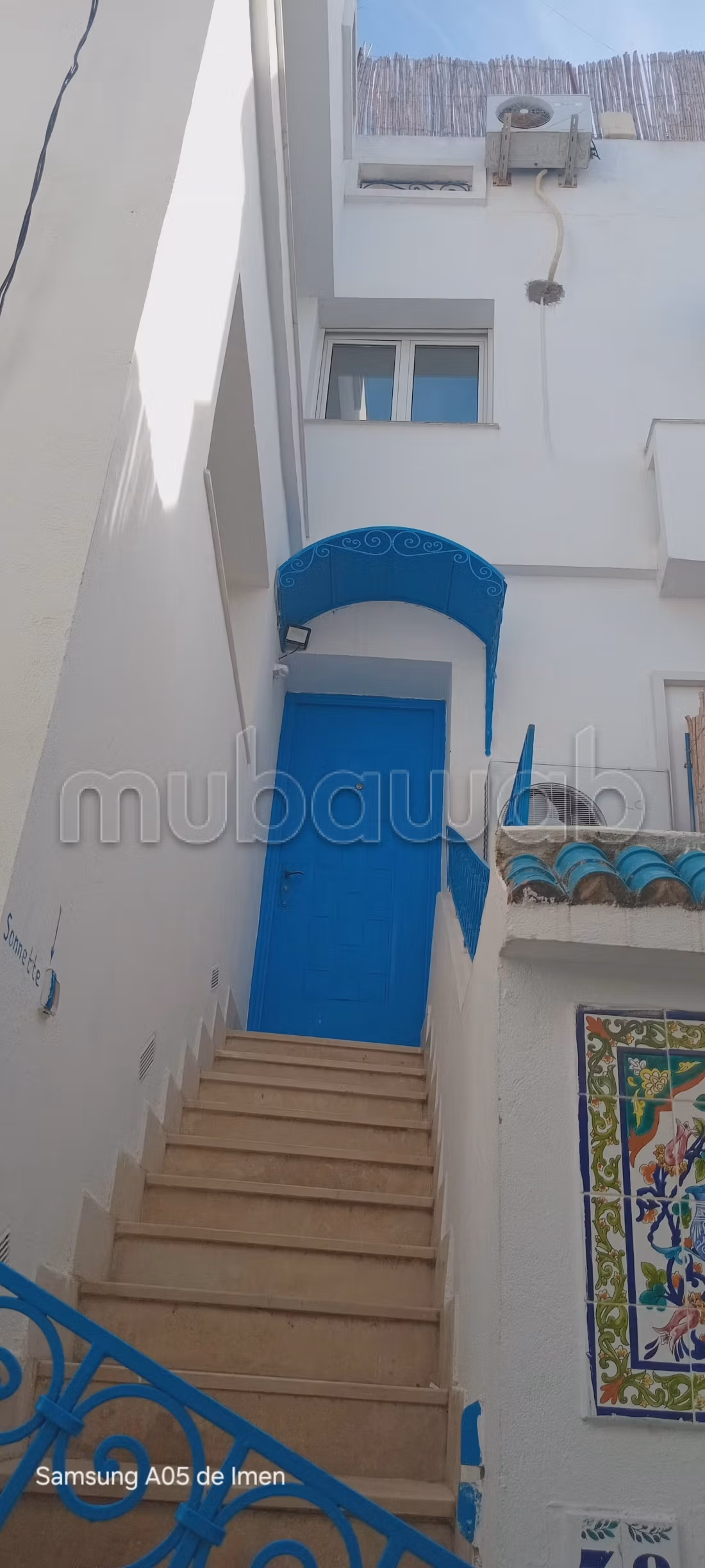 Triplex à sidi bou said à vendre