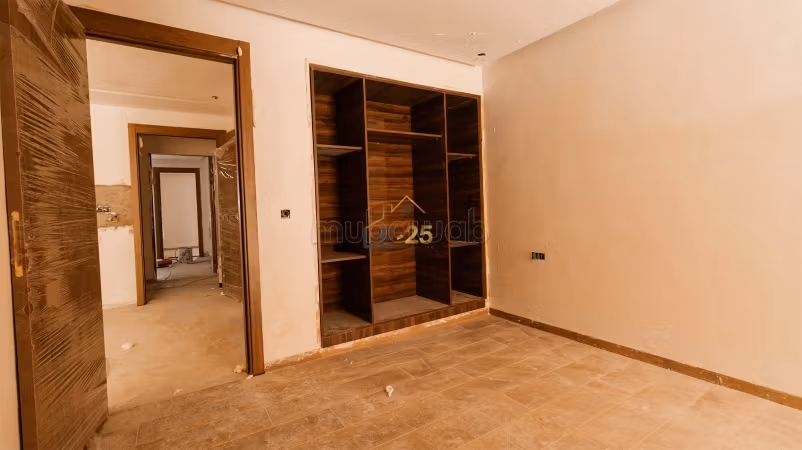 Se vende piso en Guéliz. 2 habitaciones. Aislamiento acústico
