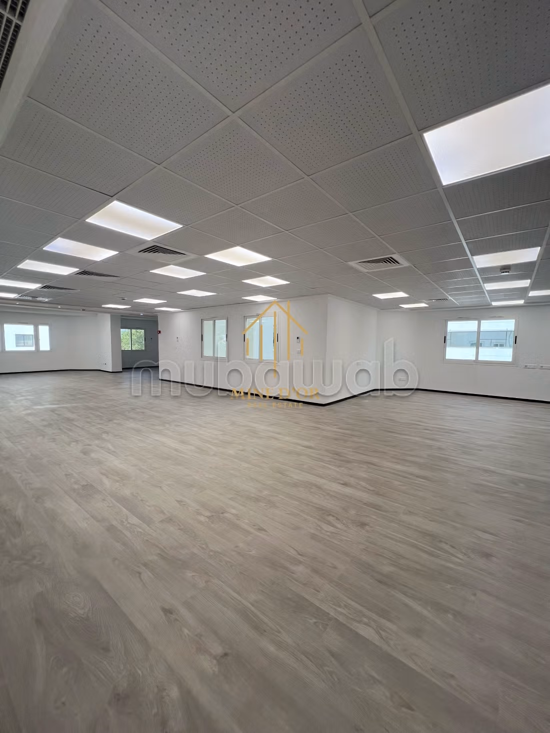 Bureau en Open Space 430 m² au Centre Urbain Nord