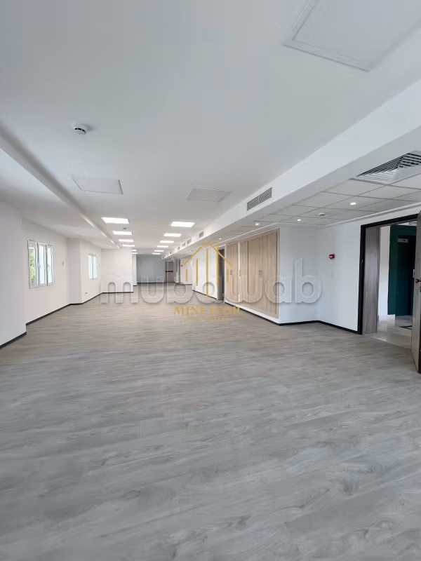 Ufficio disponibile in affitto a Centre Urbain Nord. Superficie di 430 m². Condizionatore e servizio di conciergerie