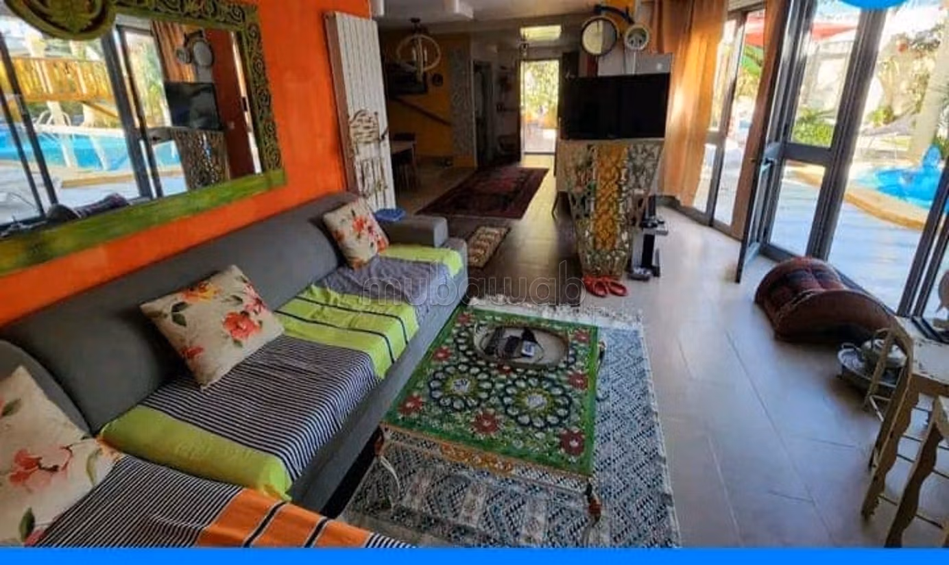 A vendre villa S3 avec piscine a hammamet