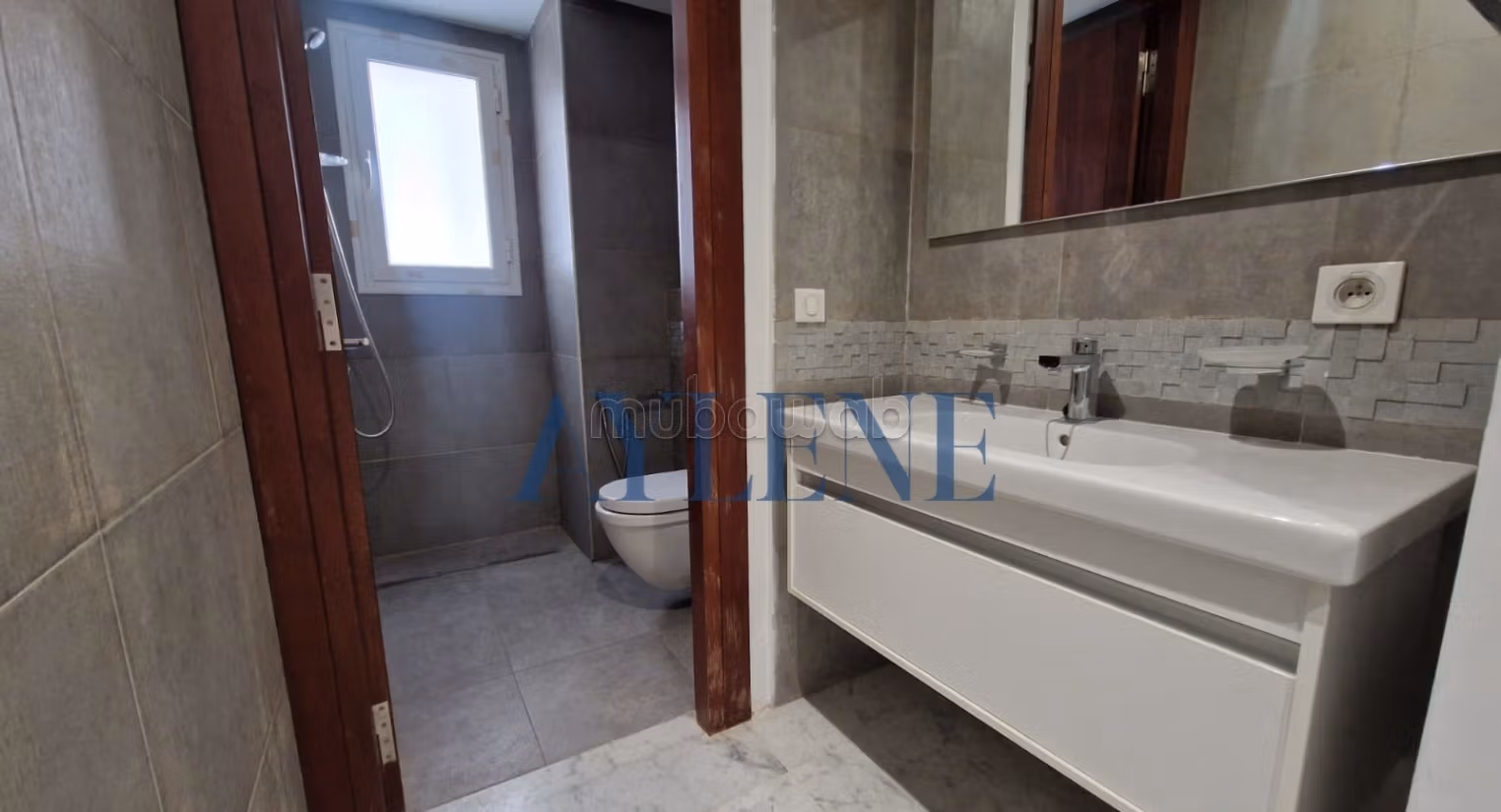 Alouer appartement S4 avec une chambre de service