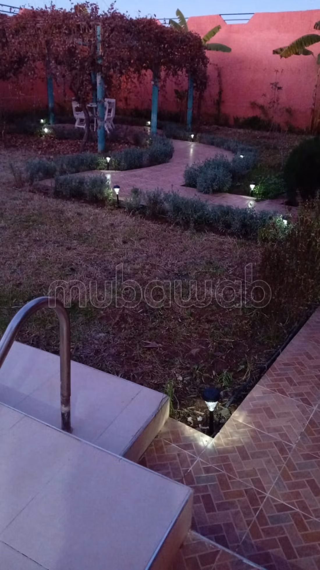 Suntuosa villa en alquiler. 4 dormitorios. Amueblado