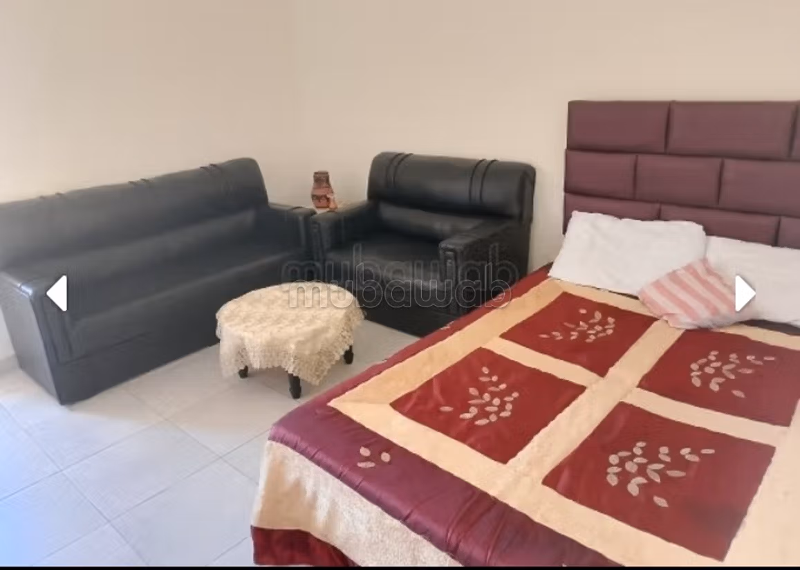Appartement en location à Route Casablanca. 
6 pièces. 
Bien meublé — 4