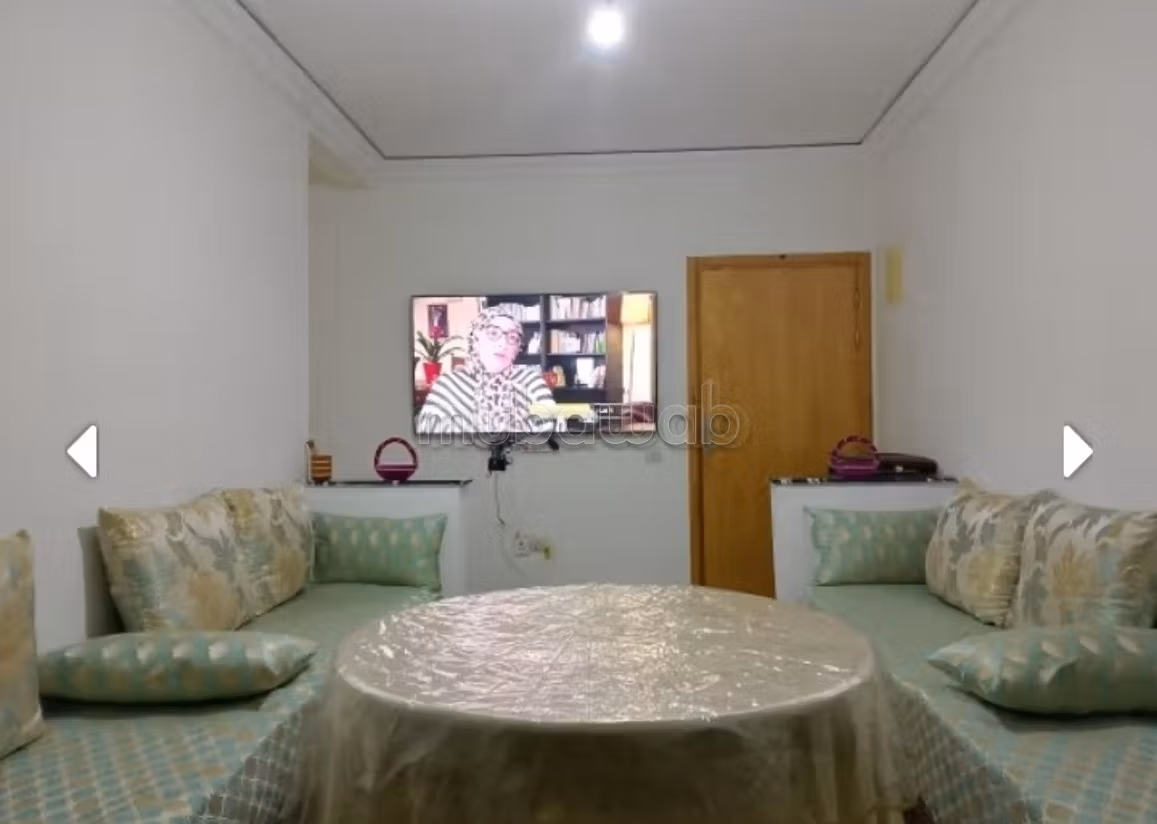 Appartement en location à Route Casablanca. 
6 pièces. 
Bien meublé — 5