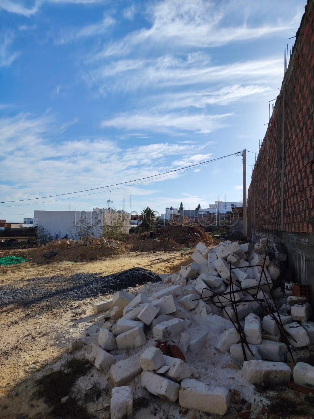 Land for sale. Surface area 265 m²