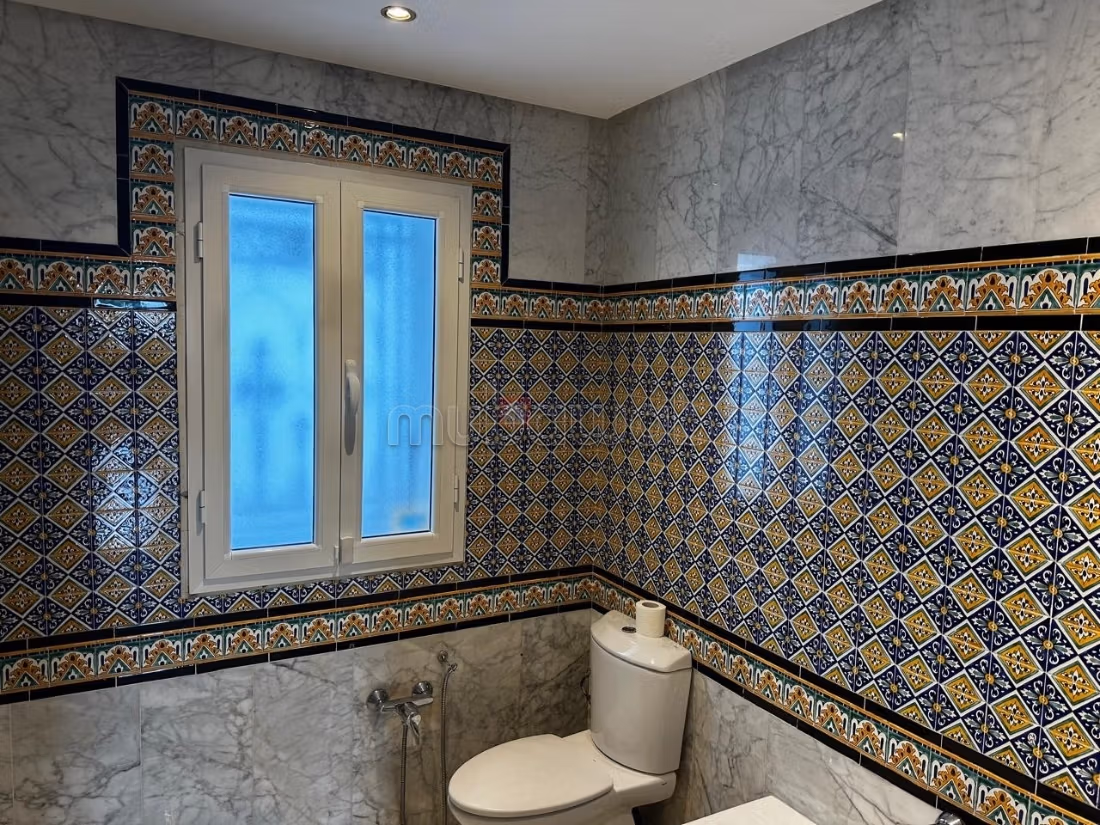 Magnifica casa di lusso in affitto a Mutuelle Ville. Superficie totale 1500 m². Ammobiliato