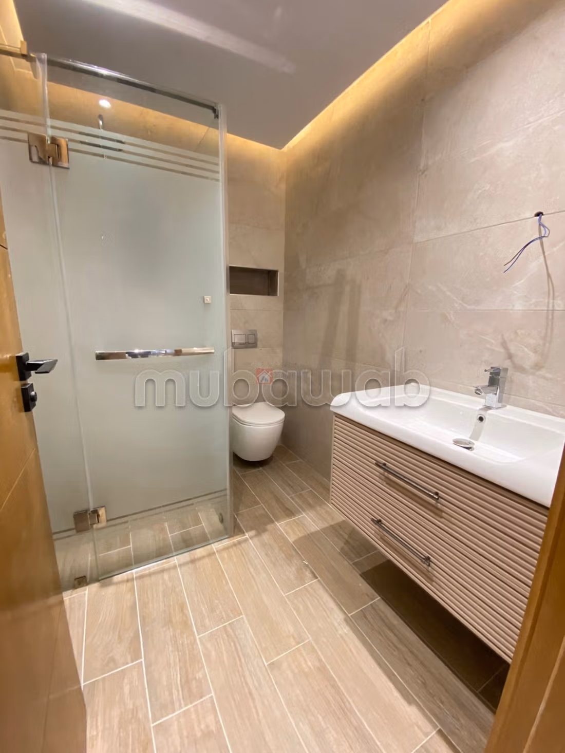 Vendita di uno splendido appartamento a Gammarth Supérieur. 3 camere. Giardino e posto auto