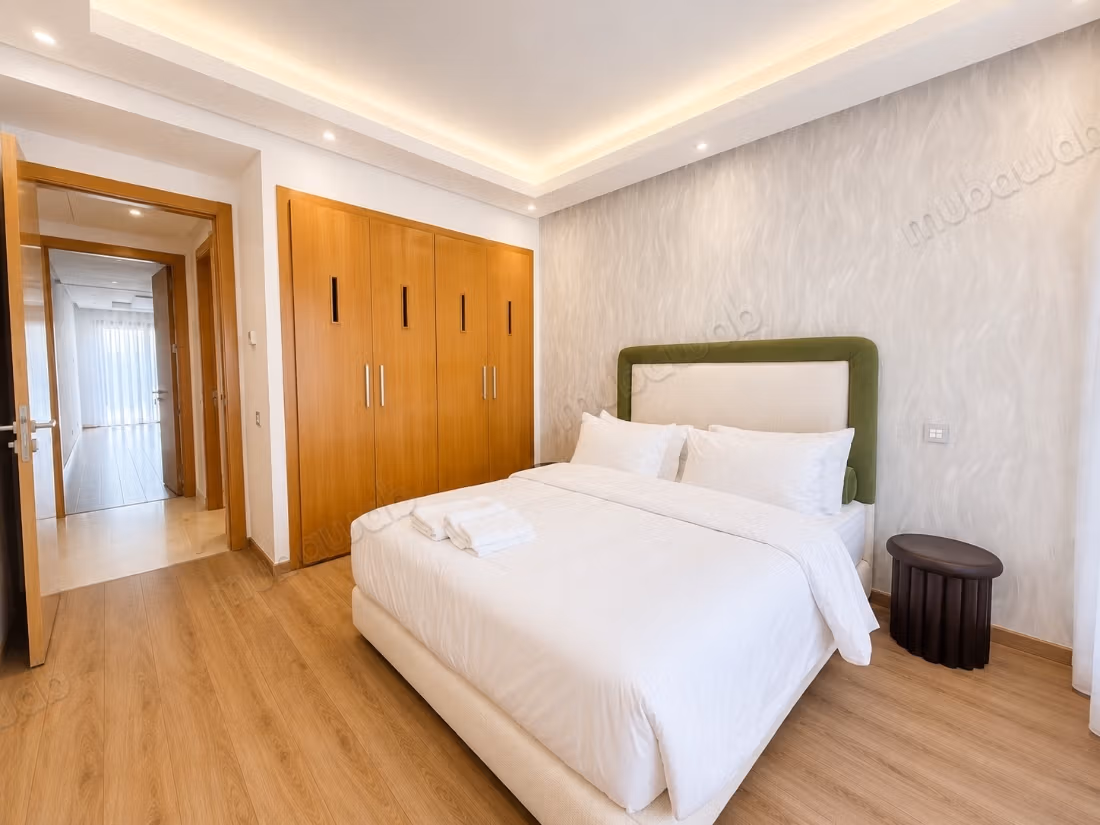 Racine/Appartement à louer meublé NEUF 165m² 3ch