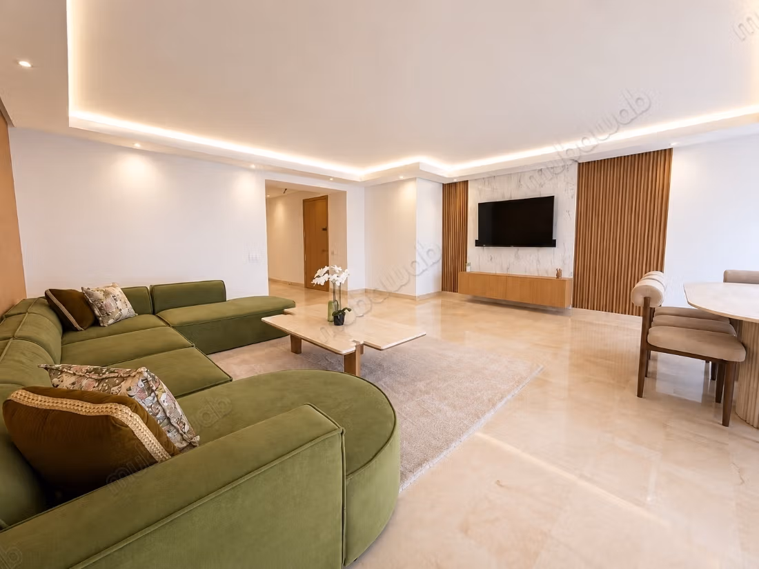 Racine/Appartement à louer meublé NEUF 165m² 3ch