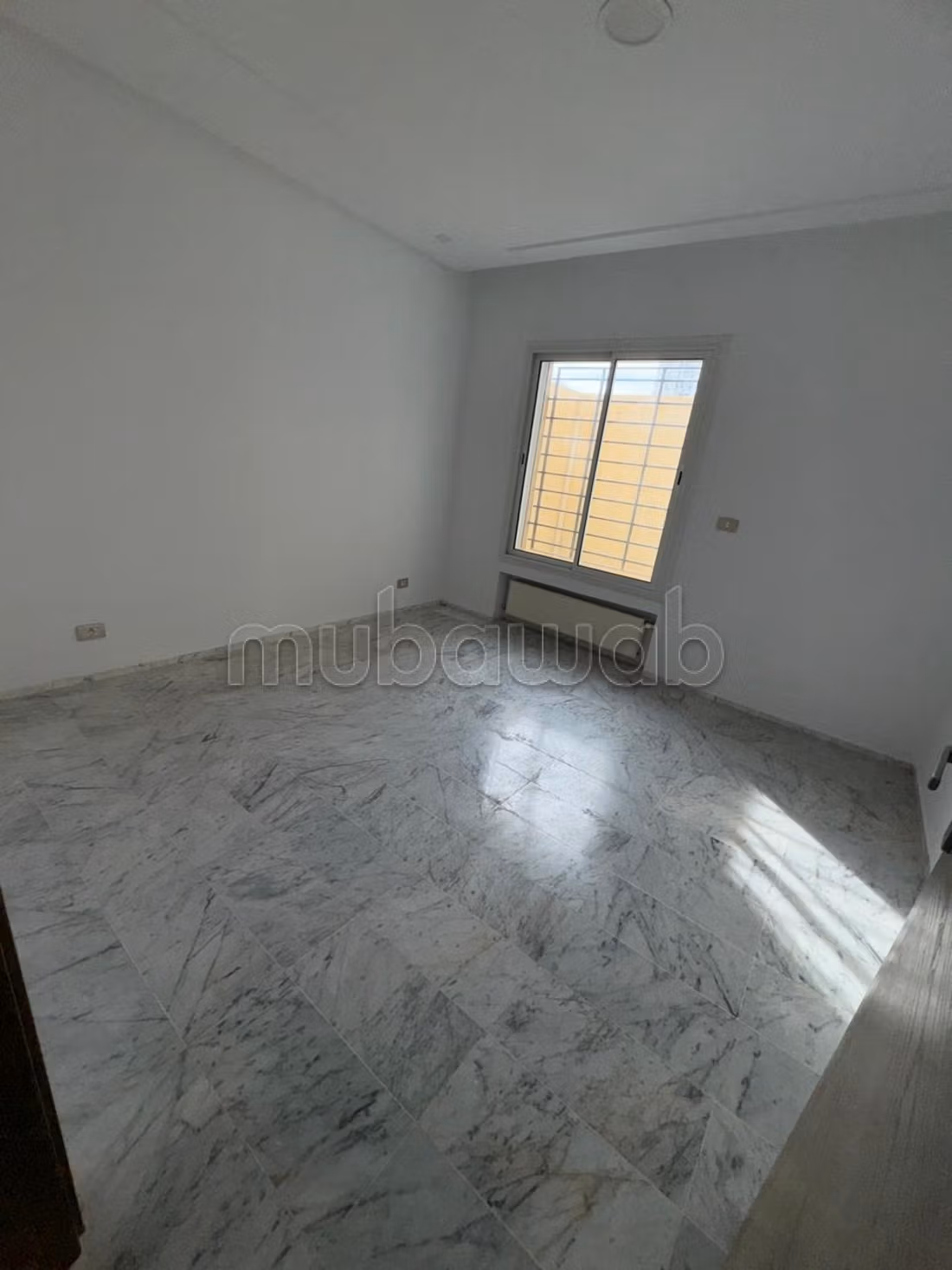 Rent an apartment in Les Jardins de Carthage. 4 rooms. Private garden