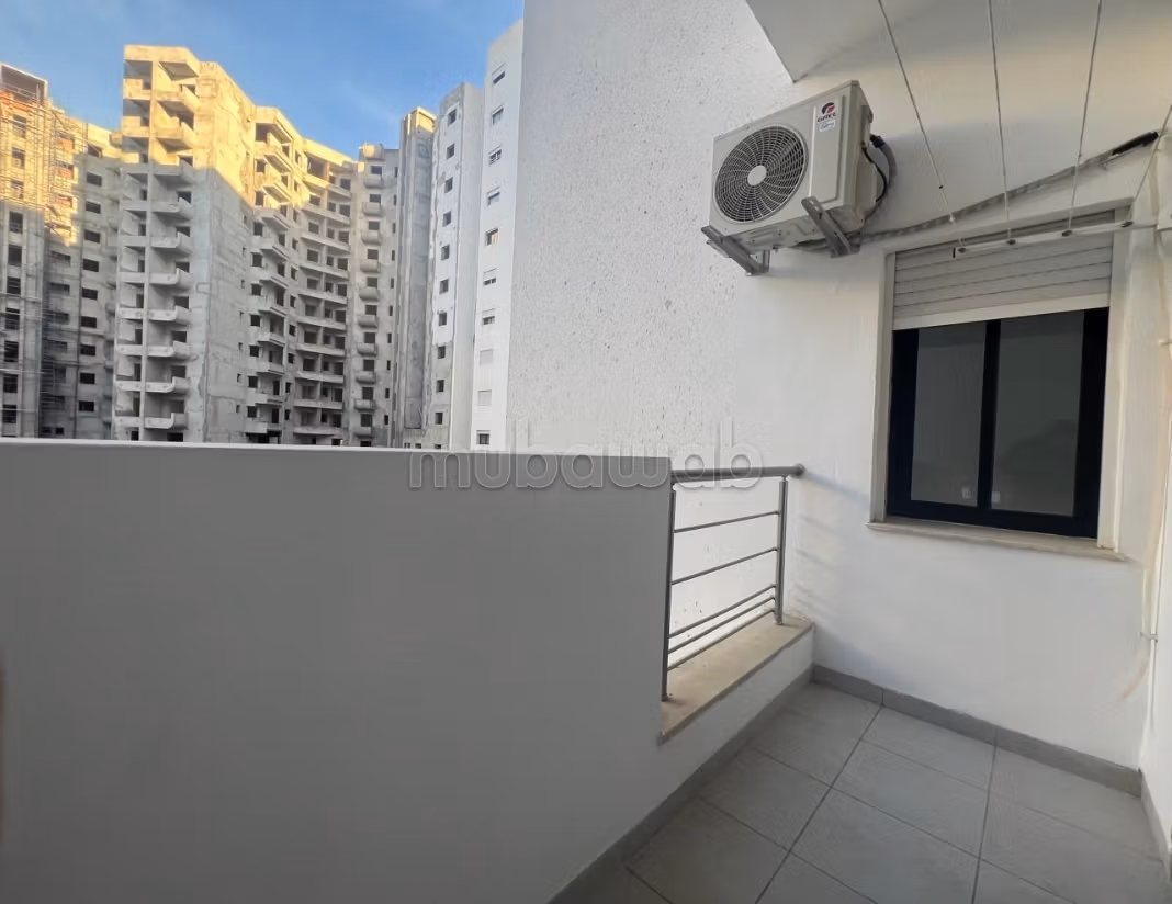A vendre Appartement s4 au jardin de carthage