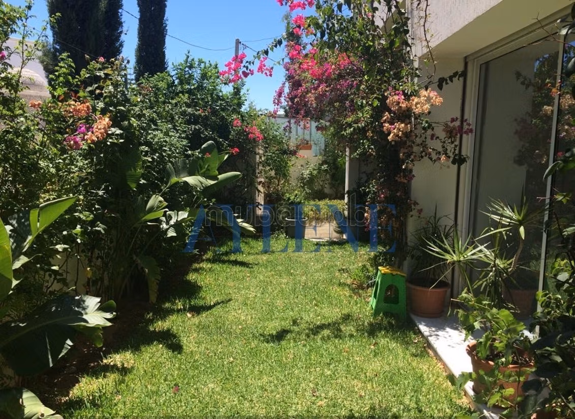 Une villa s5 avec piscine à la Marsa