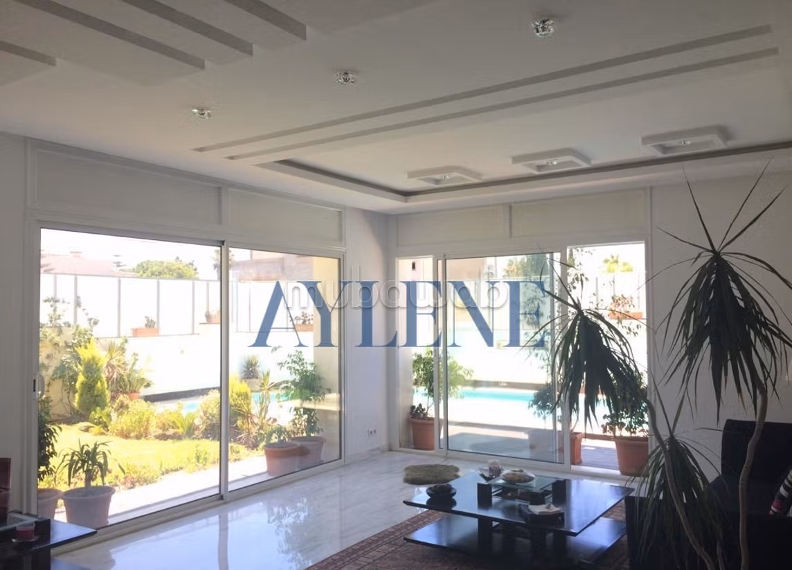Une villa s5 avec piscine à la Marsa