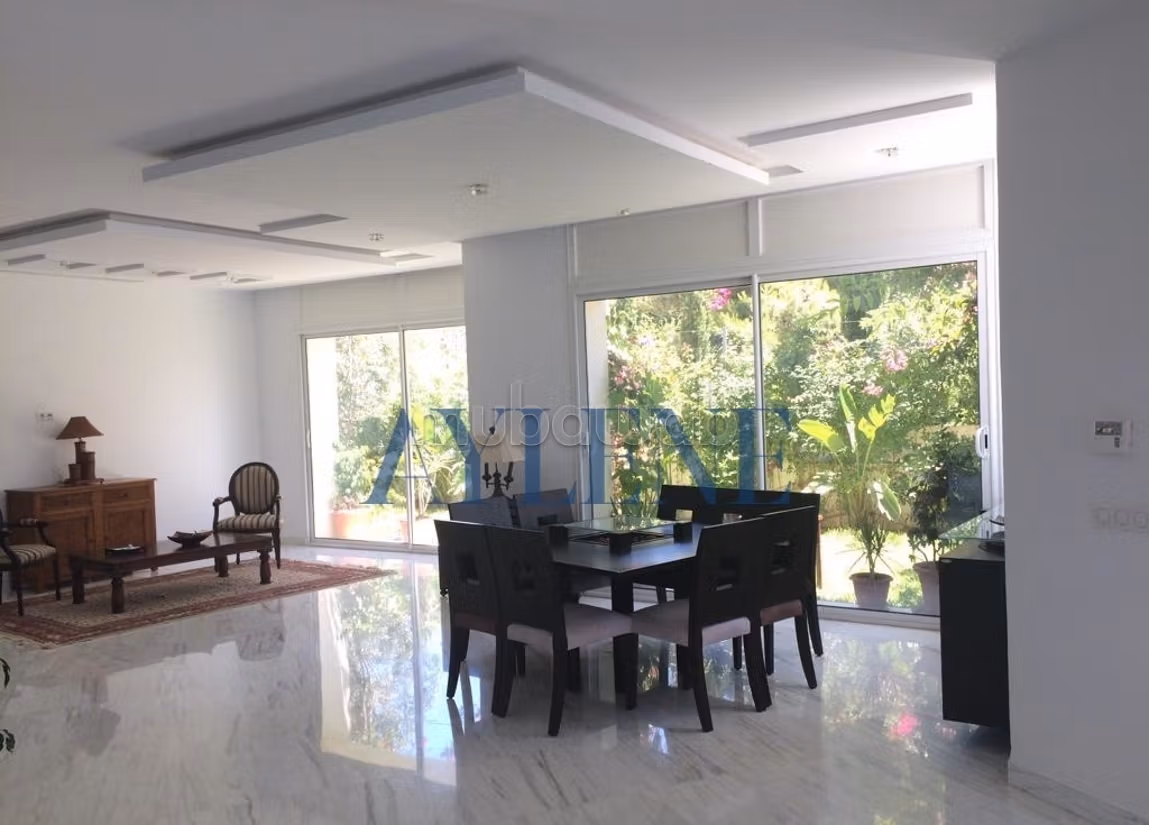 Une villa s5 avec piscine à la Marsa