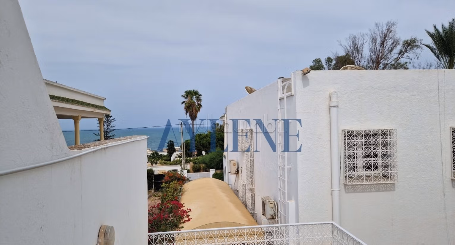 Villa S6 avec piscine située à La Marsa