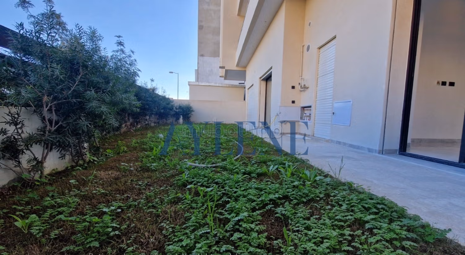 Appartement S3 neuf avec jardin aux J. C