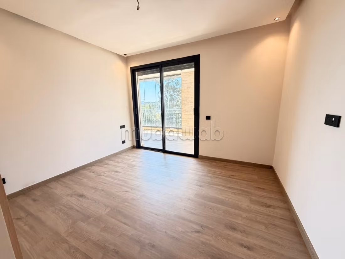 Appartement à louer à Souissi – Résidence Clé Blanche — 4