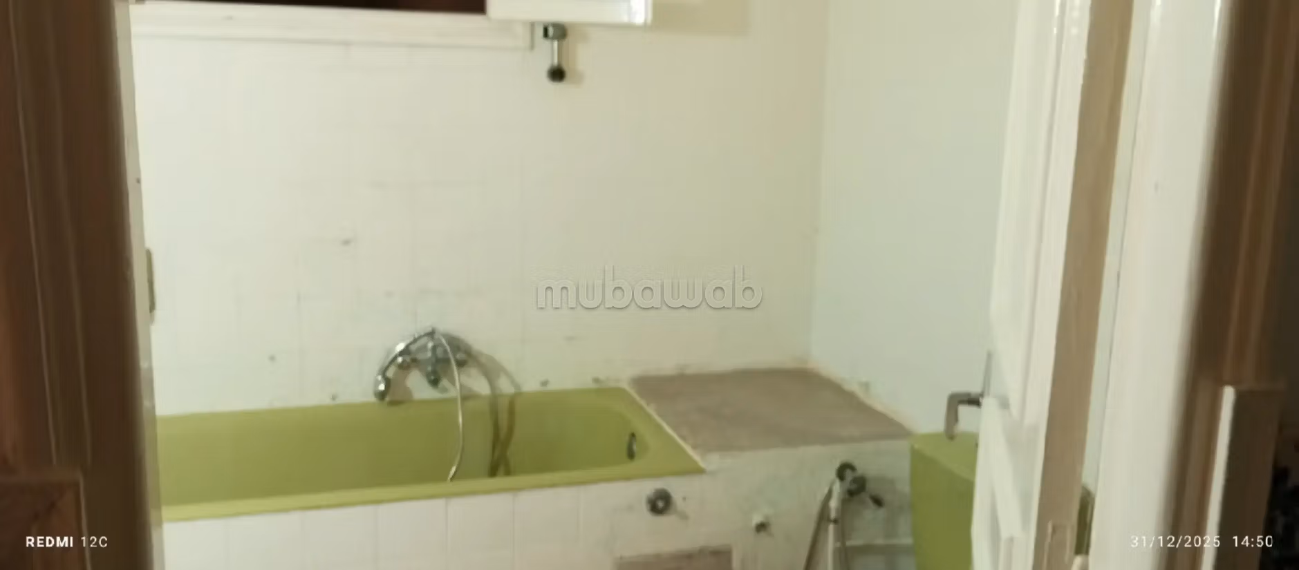 Bellissimo appartamento in affitto a El Manar 3. Superficie totale 200 m². Riscaldamento e porta blindata