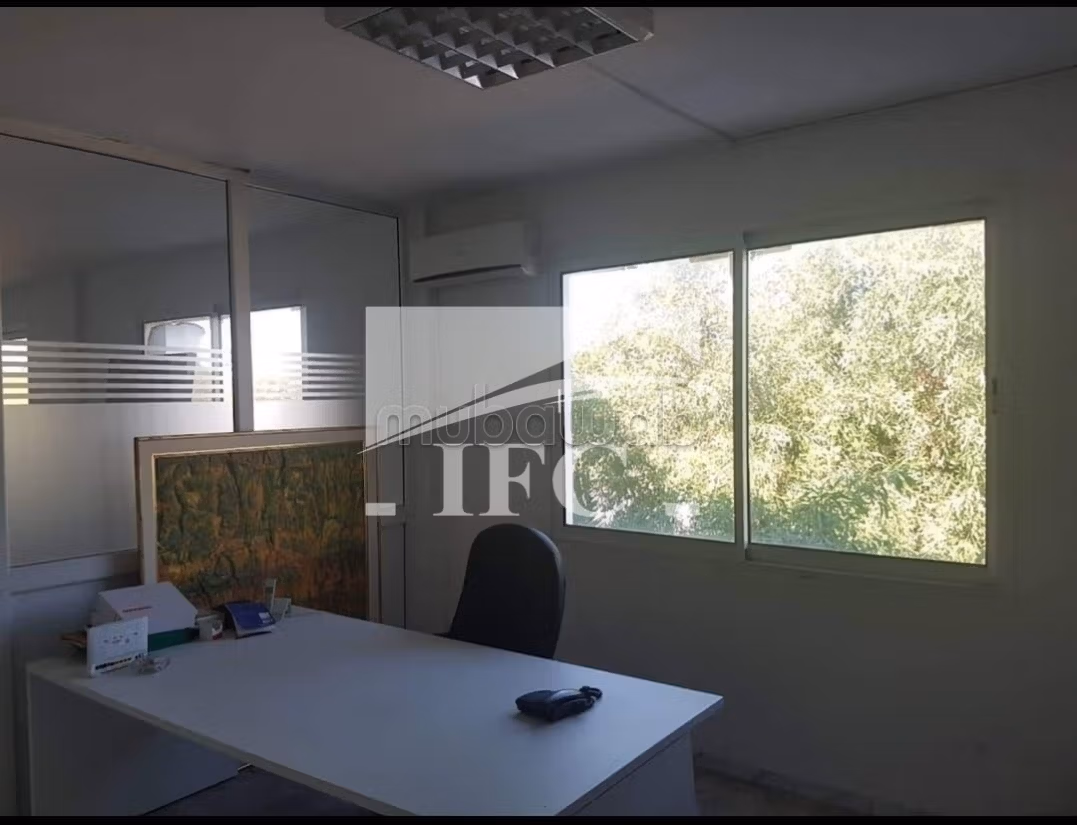 Centre d'appel équipé à louer 600m² IFCC103