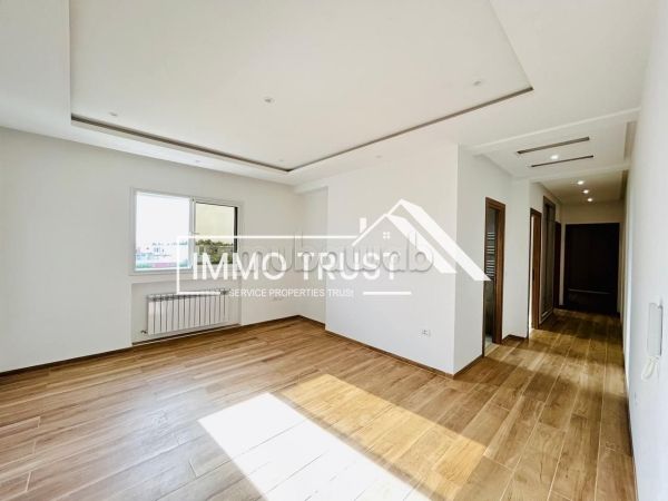 Affitta il tuo appartamento a La Soukra. 2 belle camere da letto. Grande terrazzo