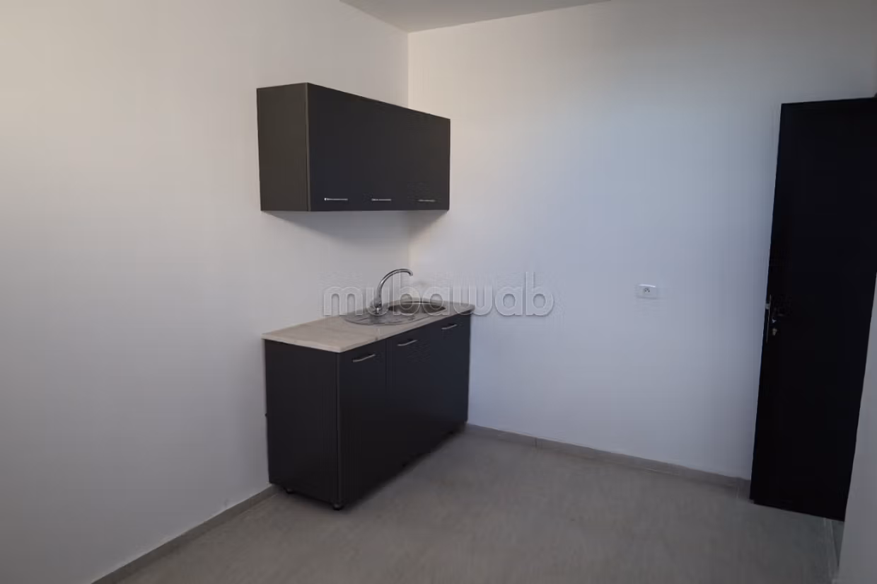 Local commercial & administratif Charguia 1