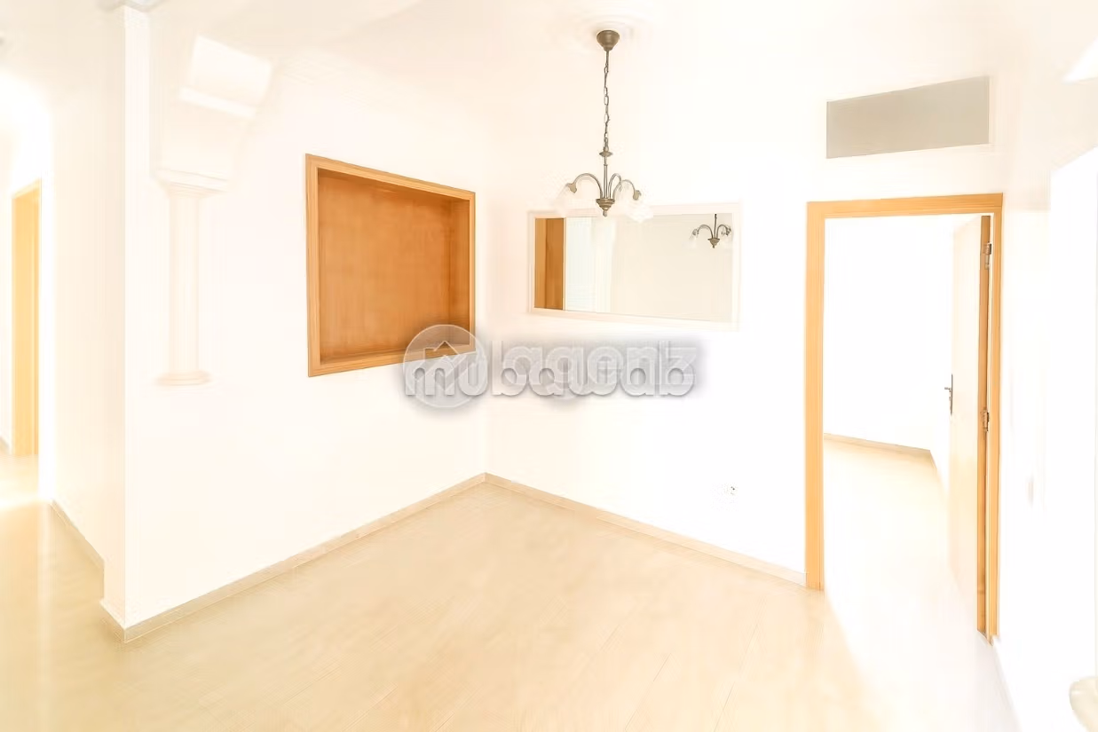 Appartement 76 m² à Zone Industrielle Oukacha — 6