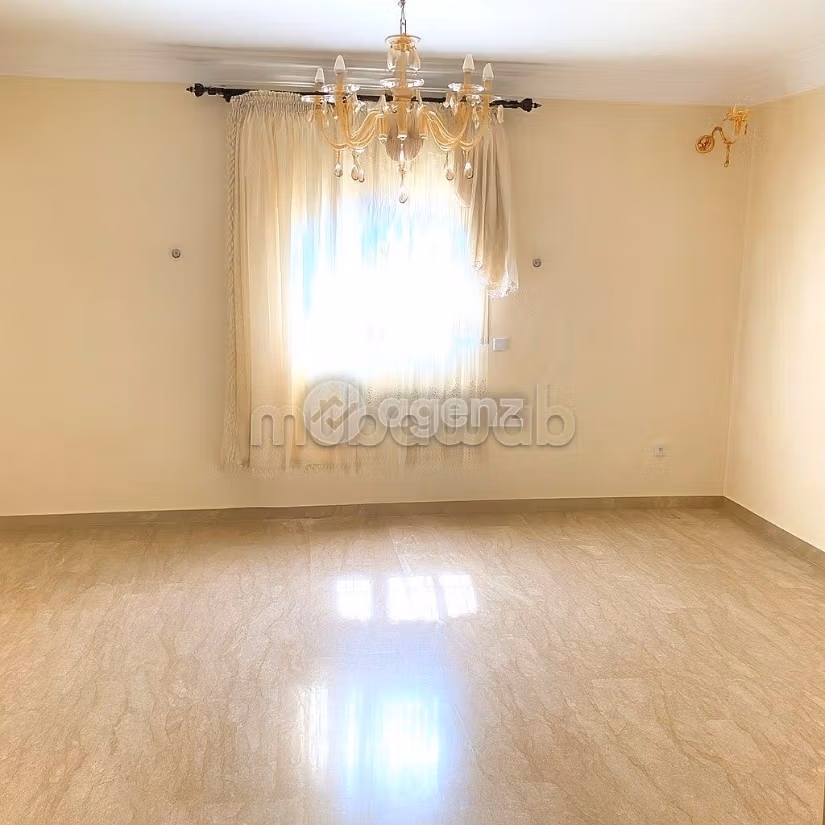 Appartement 76 m² à Zone Industrielle Oukacha — 5