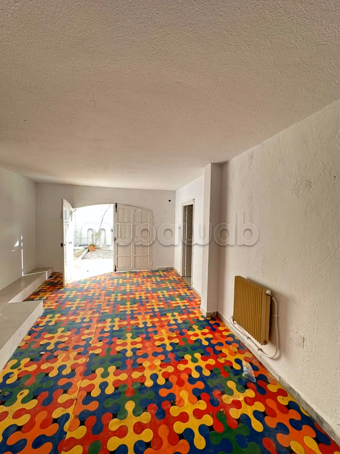 A louer villa 11 pièces usg pro à Menzah 9 A