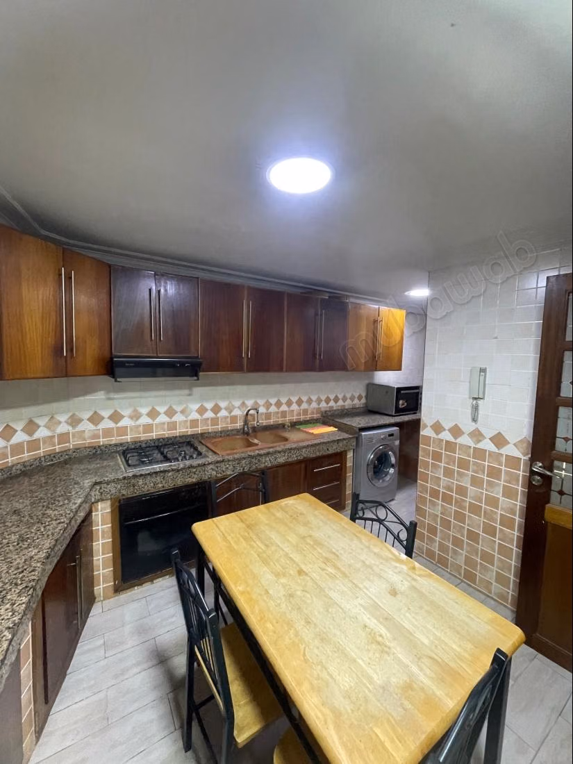 Alquila este piso en Anfa. 3 dormitorios. Armarios