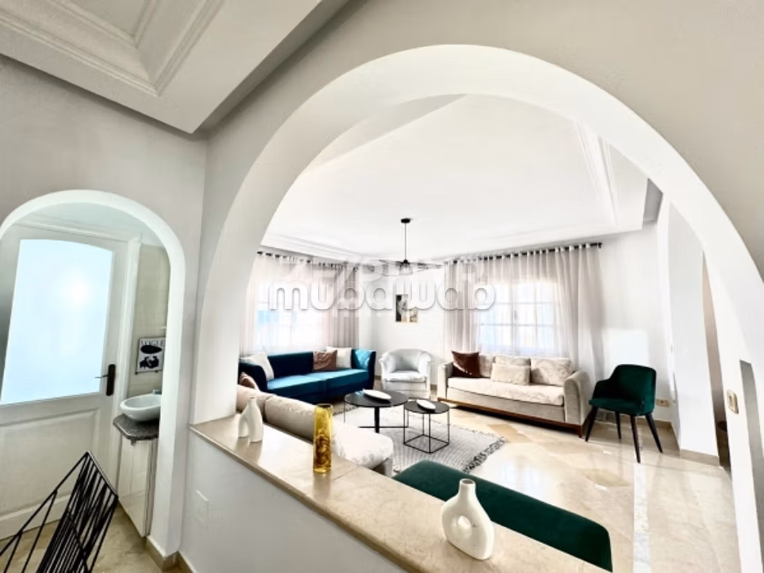 Beautiful villa for rent in La Marsa. 3 rooms. New furniture