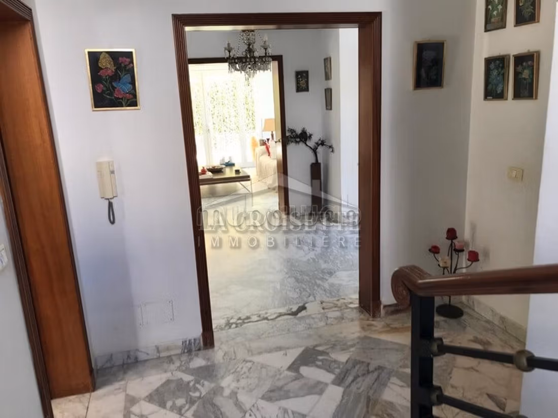 Villa meublée en S4 à La Marsa MVL1146