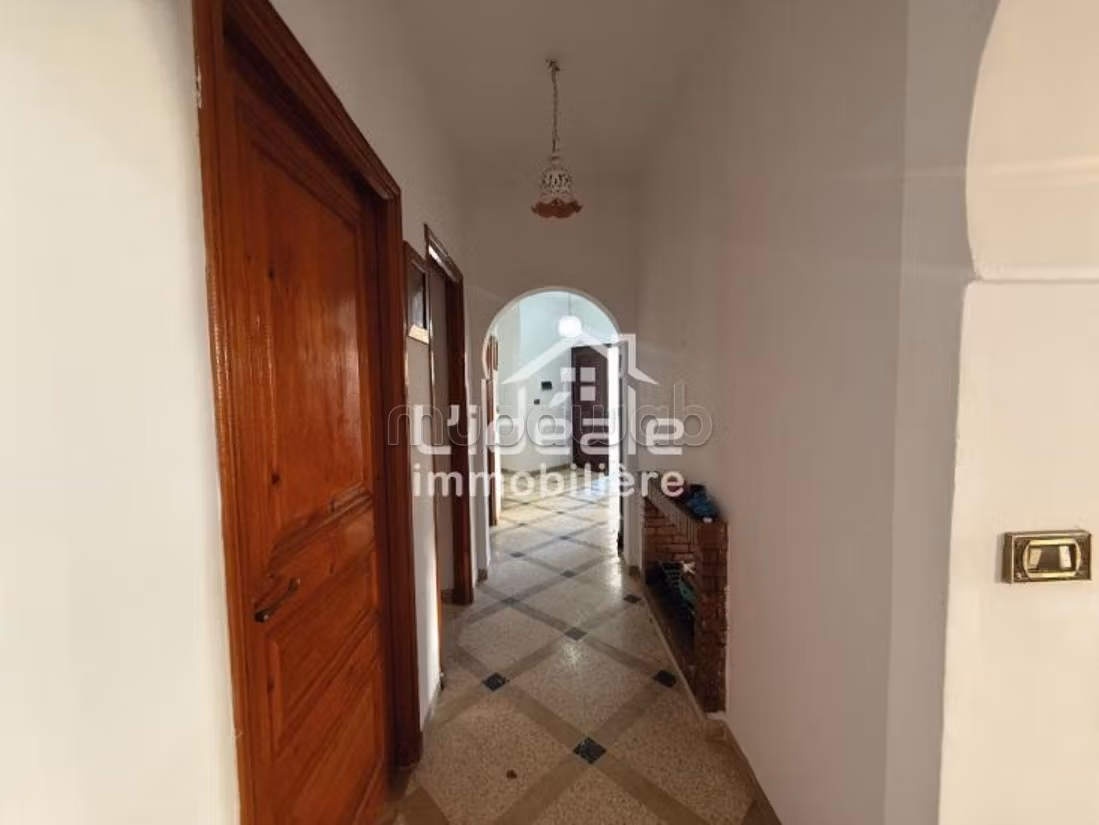 Affitta casa a Hammamet. 5 ampi locali. Ammobiliato