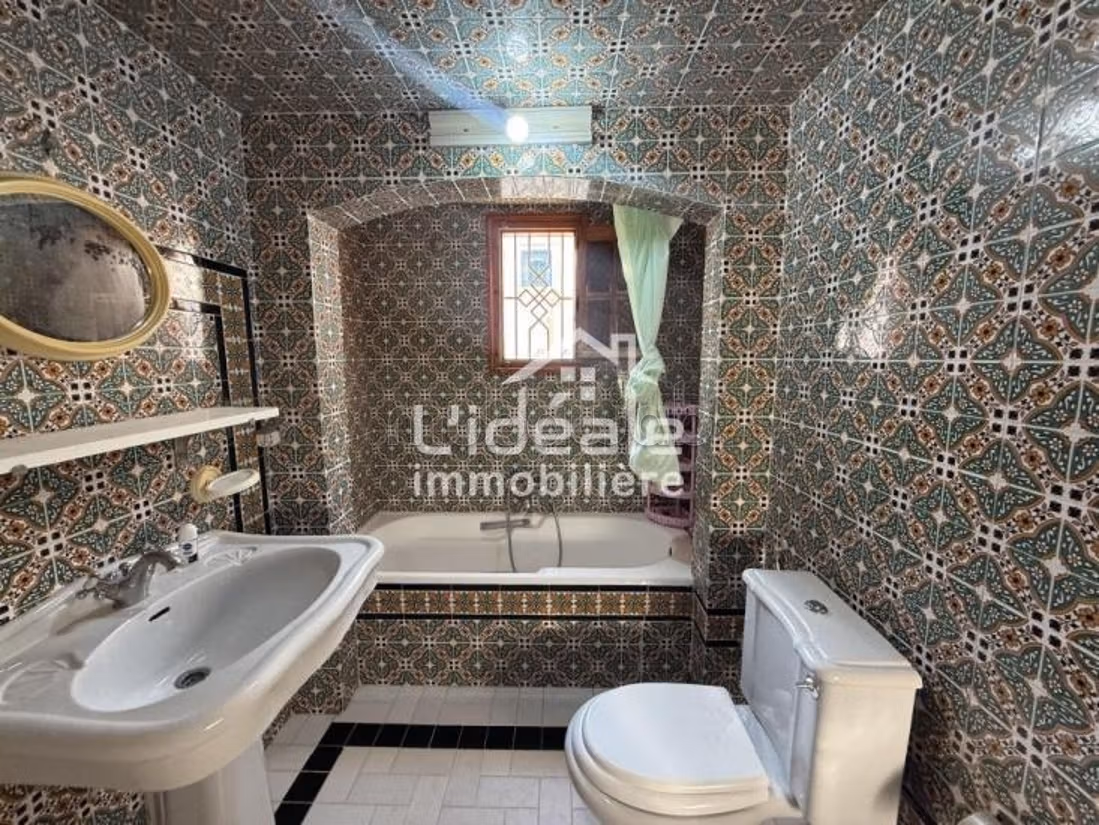 Affitta casa a Hammamet. 5 ampi locali. Ammobiliato