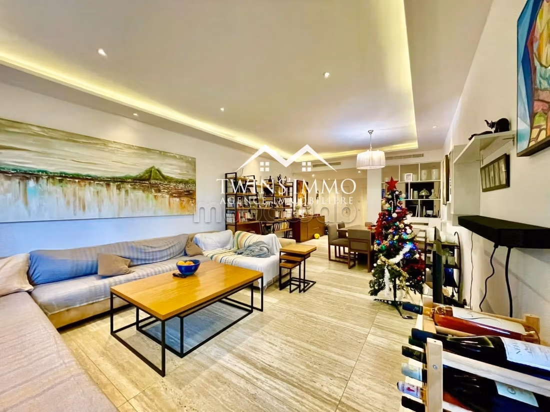Bellissimo appartamento in affitto a Sidi Daoued. Superficie di 160 m². Ammobiliato