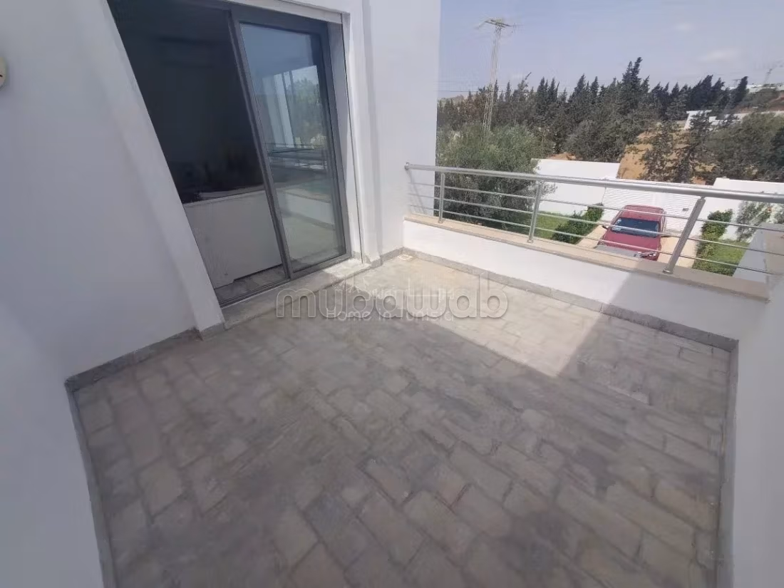 À LOUER Belle Villa à Hammamet 4000 DT/mois