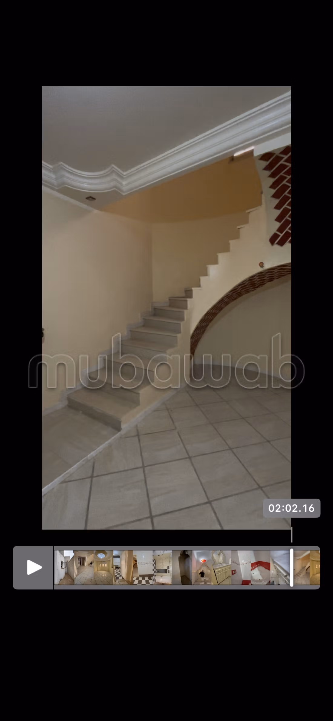Trouvez votre maison à acheter à El Hamma. 
2 pièces. 
Grand balcon