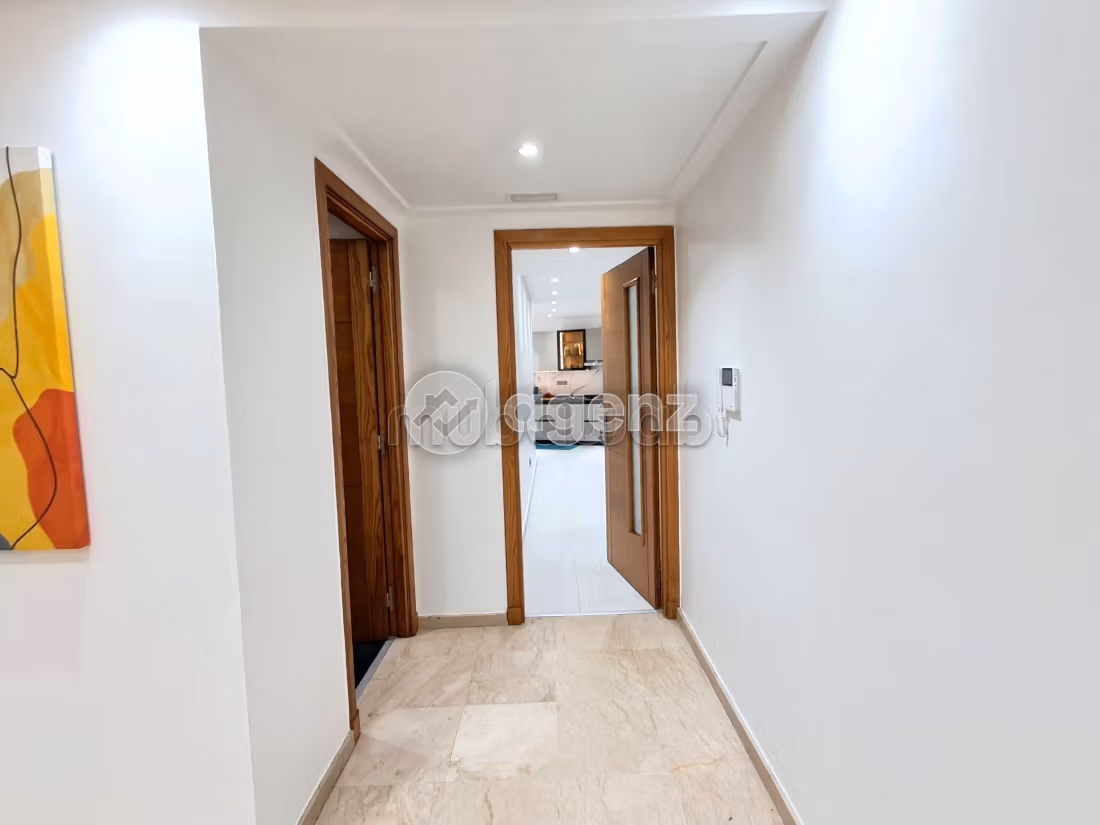 Appartamento in vendita a Gauthier. 3 camere da letto. Ammobiliato