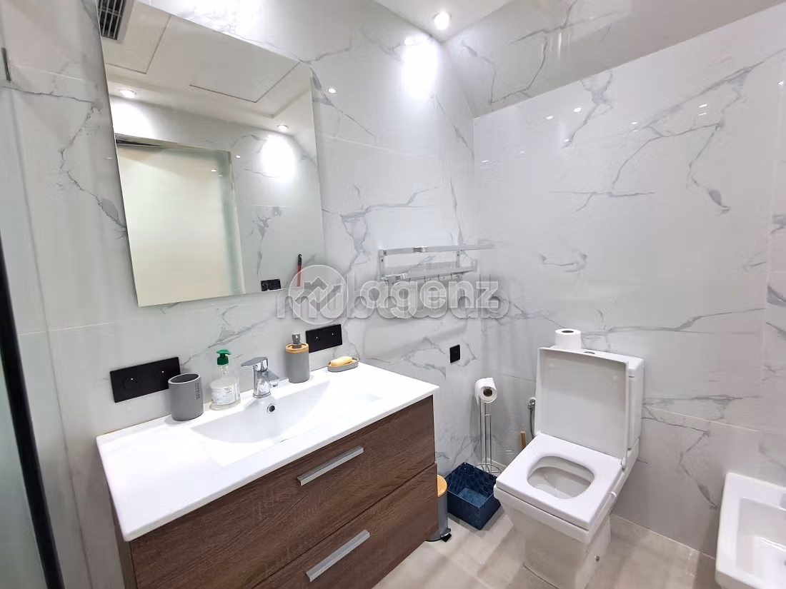 Appartamento in vendita a Gauthier. 3 camere da letto. Ammobiliato