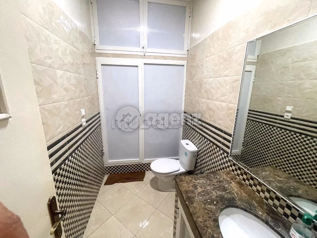 Vendita appartamento a Ain Borja. 2 camere