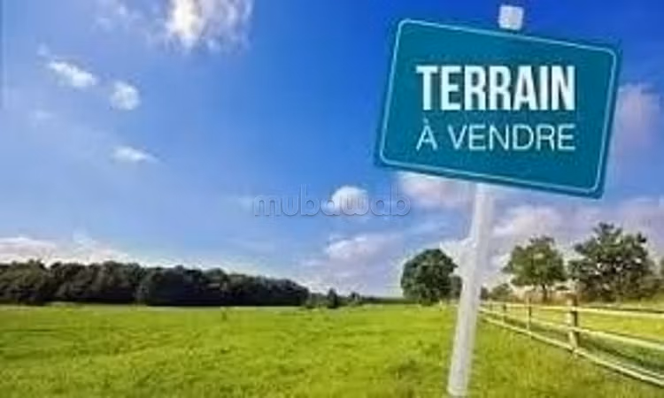 Terreno in vendita a Mornaguia. Superficie di 2000 m²